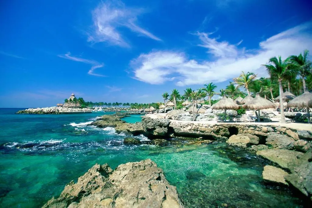 Loft Izel Sleeps 4 With Beach Club Access, Close To La Veleta Tulum