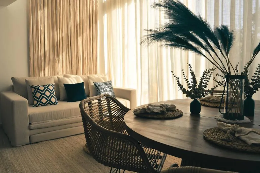Loft Izel Sleeps 4 With Beach Club Access, Close To La Veleta Tulum