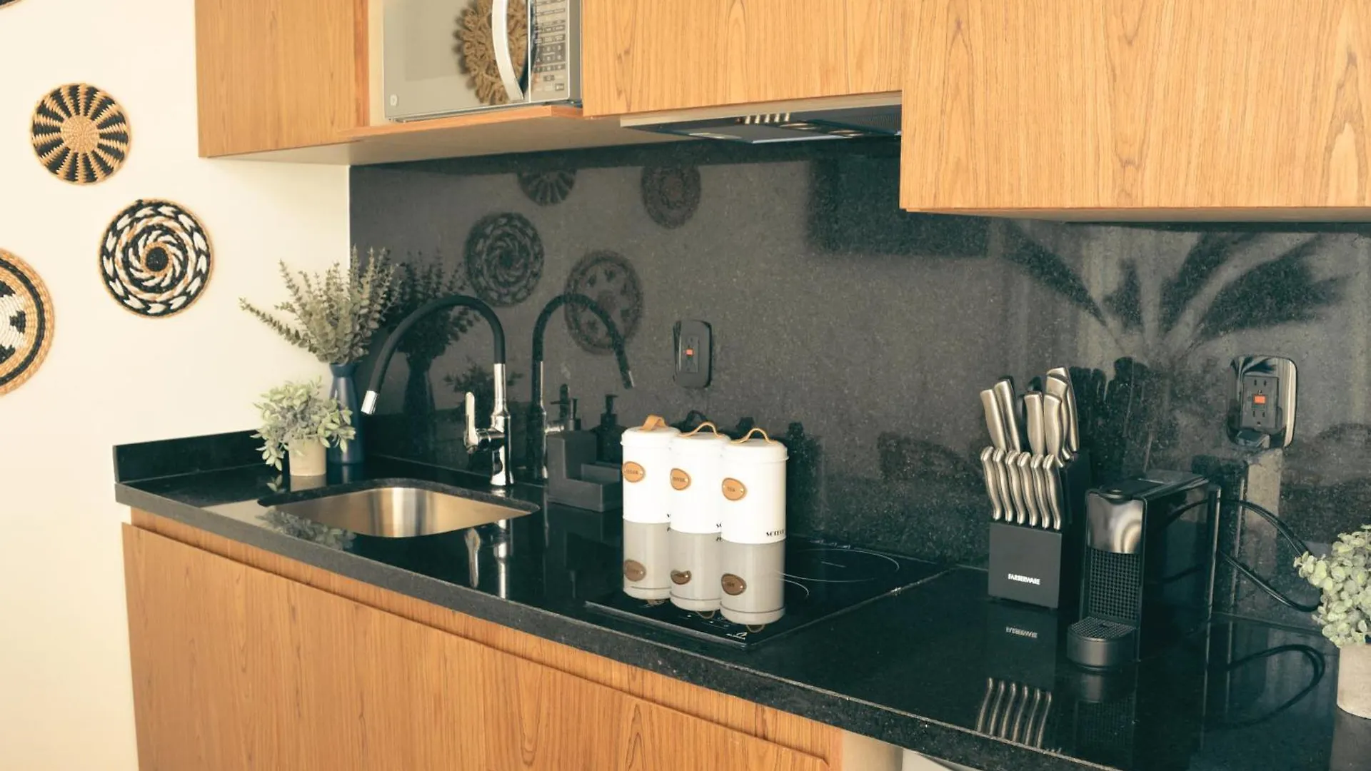 Apartament Loft Izel Sleeps 4 With Beach Club Access, Close To La Veleta Tulum