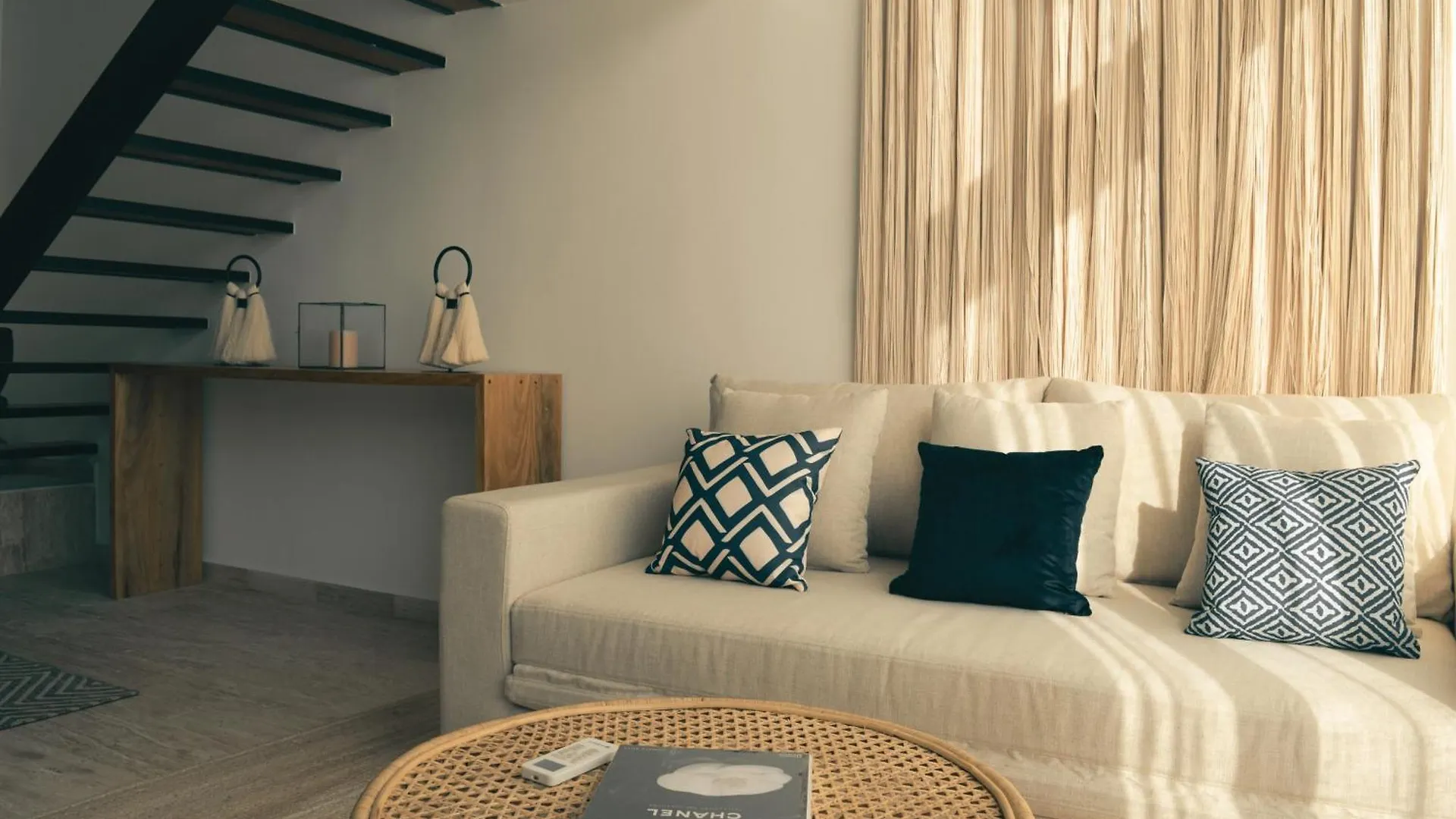 Loft Izel Sleeps 4 With Beach Club Access, Close To La Veleta Tulum Apartament