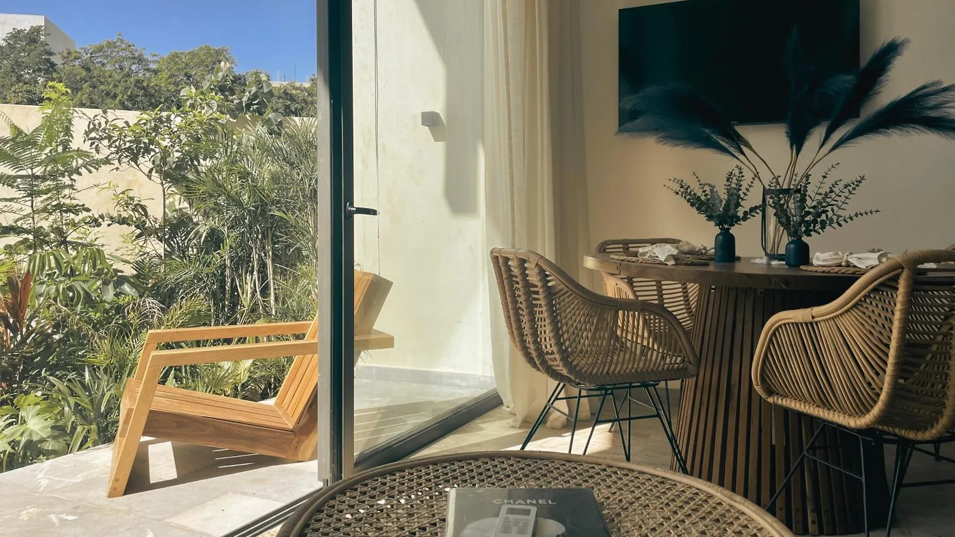 Apartament Loft Izel Sleeps 4 With Beach Club Access, Close To La Veleta Tulum Meksyk