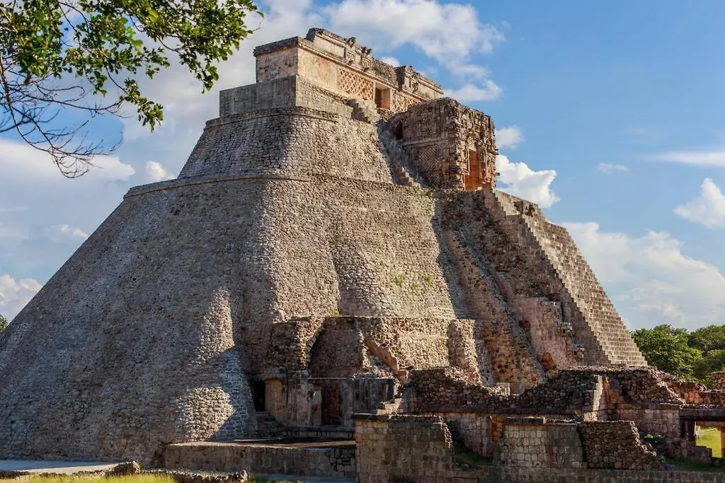 Loft Izel Sleeps 4 With Beach Club Access, Close To La Veleta Tulum